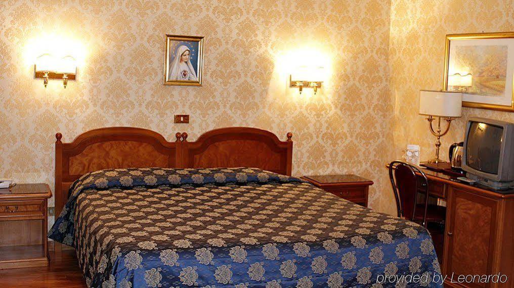 Pace Helvezia 4* Rom