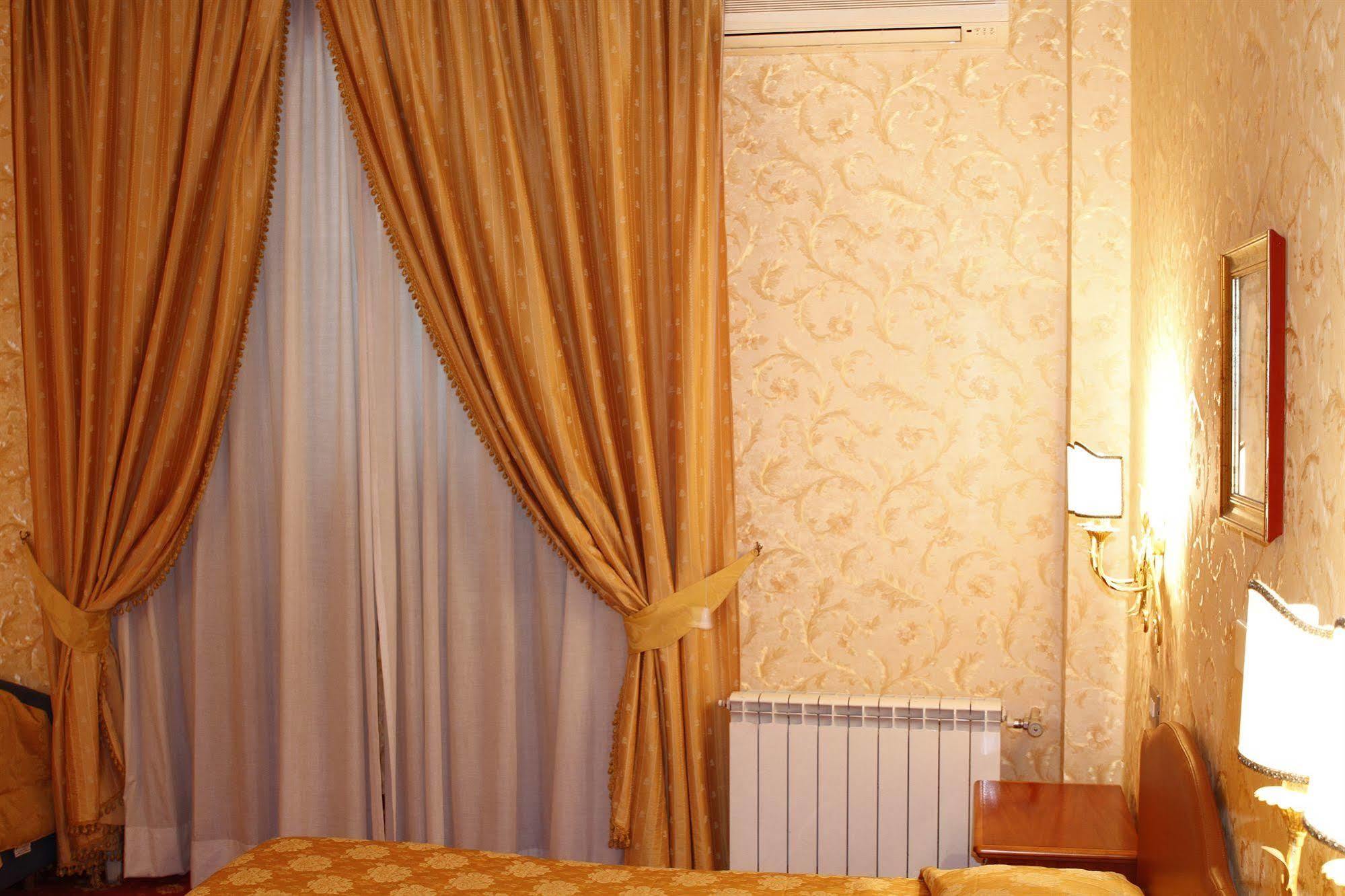 Hotel Pace Helvezia Rom